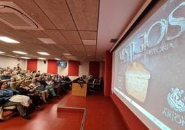 Presentación del documental, en la Antigua Escuela de Magisterio de la UJA.