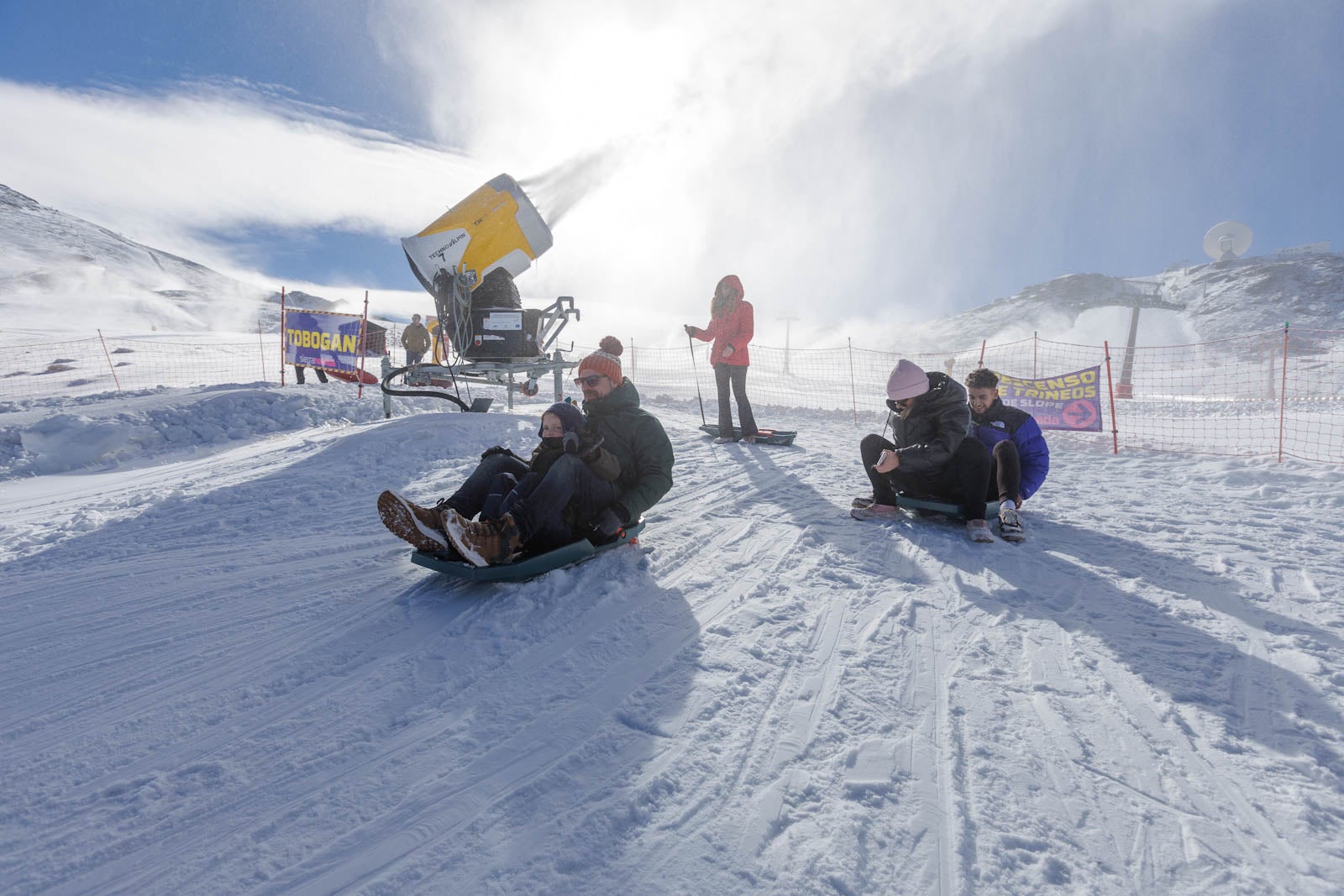 Las fotos de la apertura de Sierra Nevada: diversión en la nieve