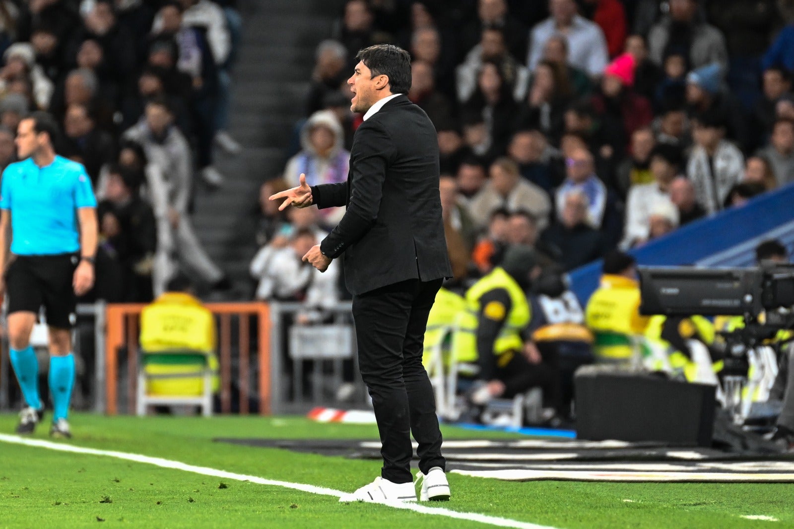 Las imágenes del Real Madrid-Granada a pie de campo