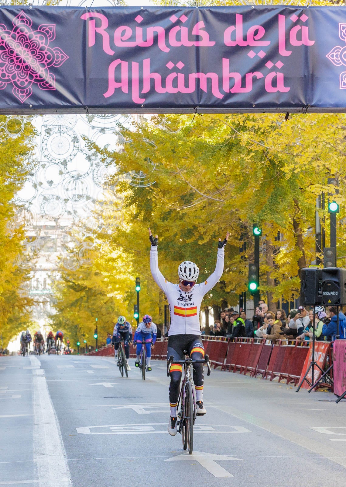 Las imágenes de la carrera Reinas de la Alhambra en Granada