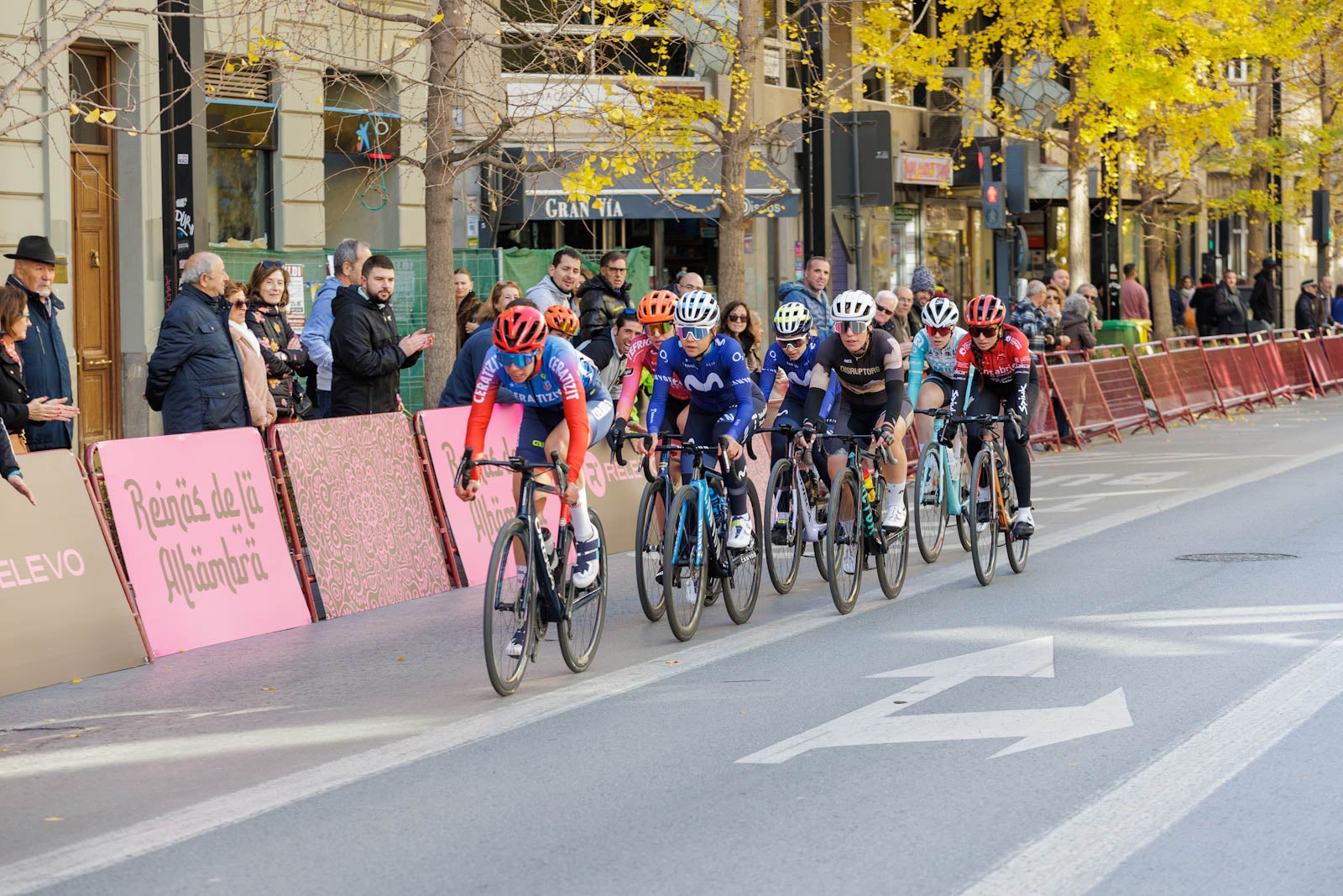 Las imágenes de la carrera Reinas de la Alhambra en Granada
