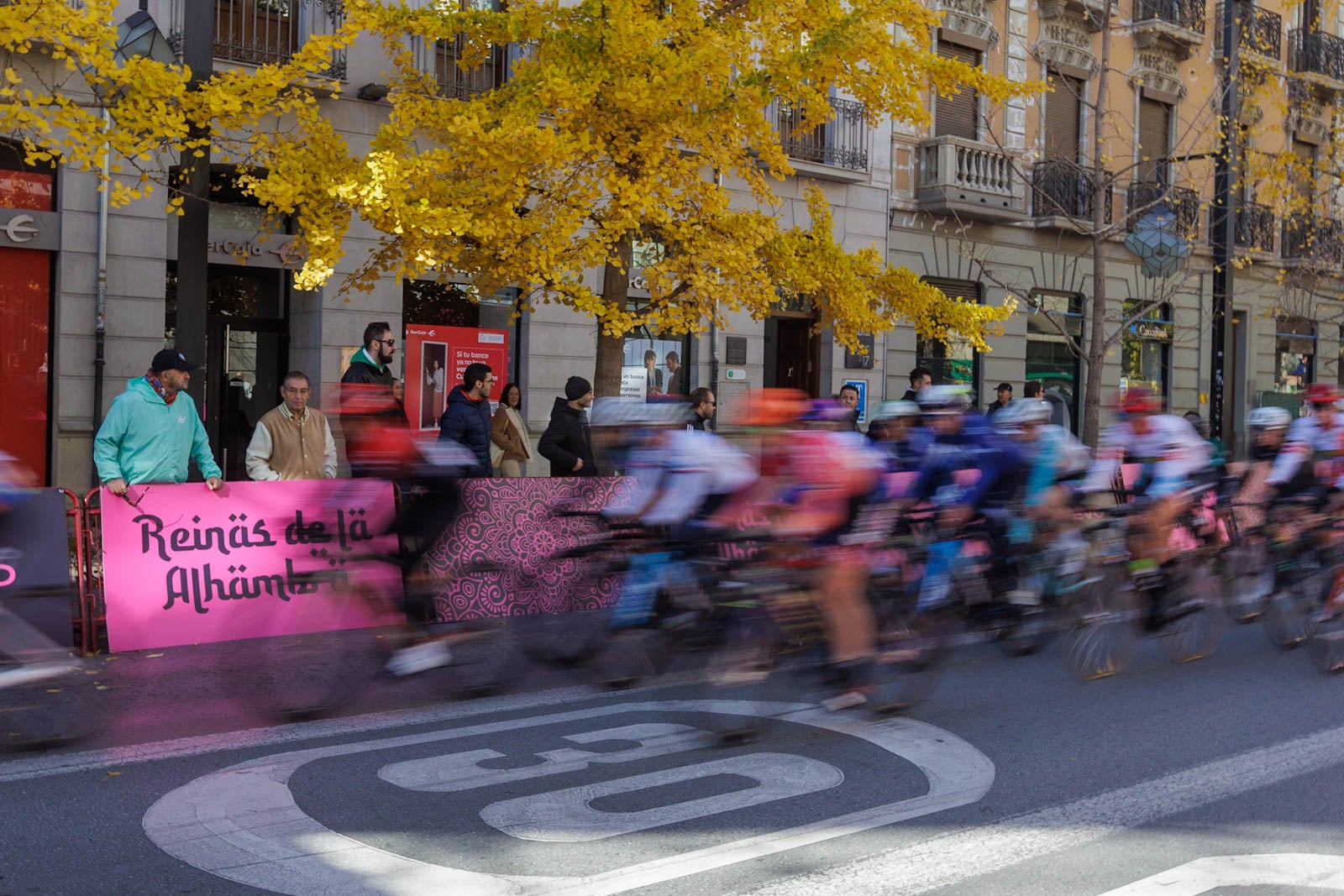 Las imágenes de la carrera Reinas de la Alhambra en Granada