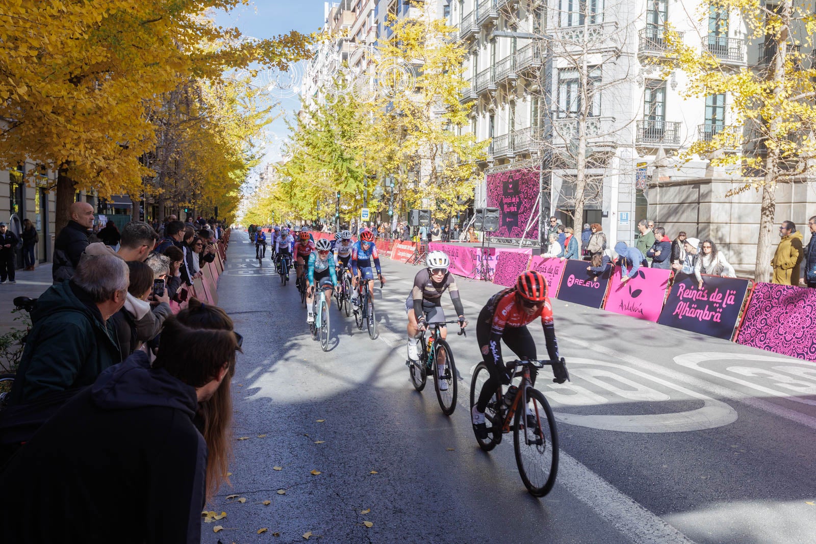 Las imágenes de la carrera Reinas de la Alhambra en Granada