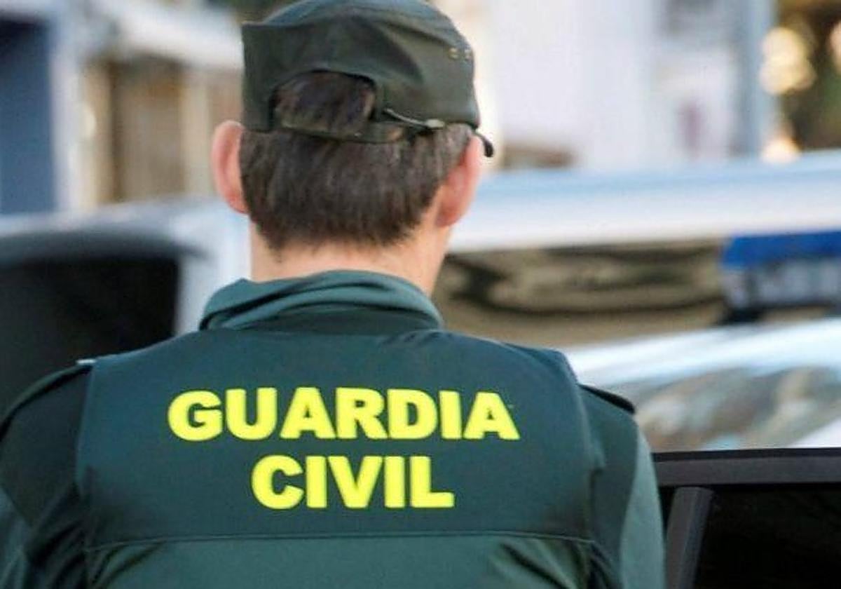 Detenido por dejarse el móvil en la casa que iba a desvalijar en Pinos Puente.