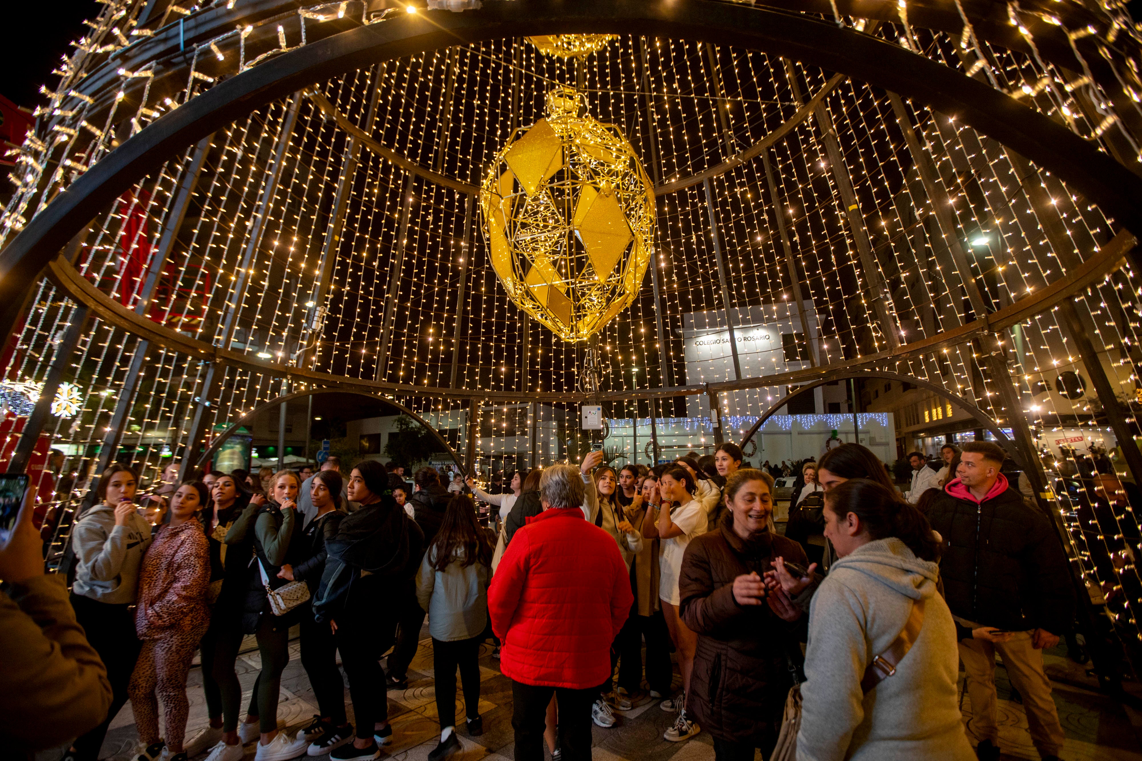 Las imágenes de la iluminación navideña de Motril