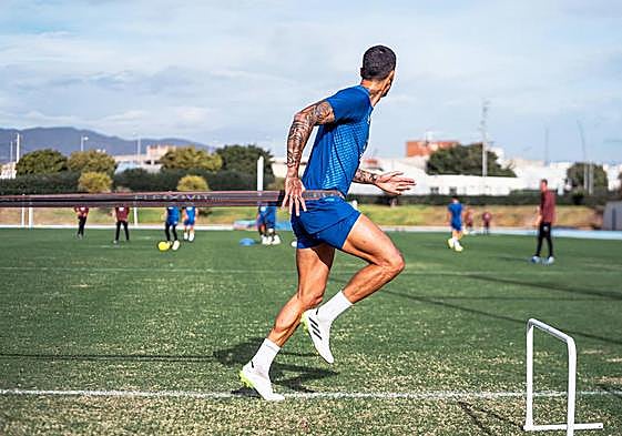 La UD Almería quiere olvidar la Liga, recuperando la memoria y ganar en Copa.