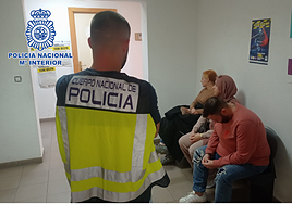 Más de 30 detenidos de una mafia que concertaba matrimonios por papeles desde Pozo Alcón y Jaén