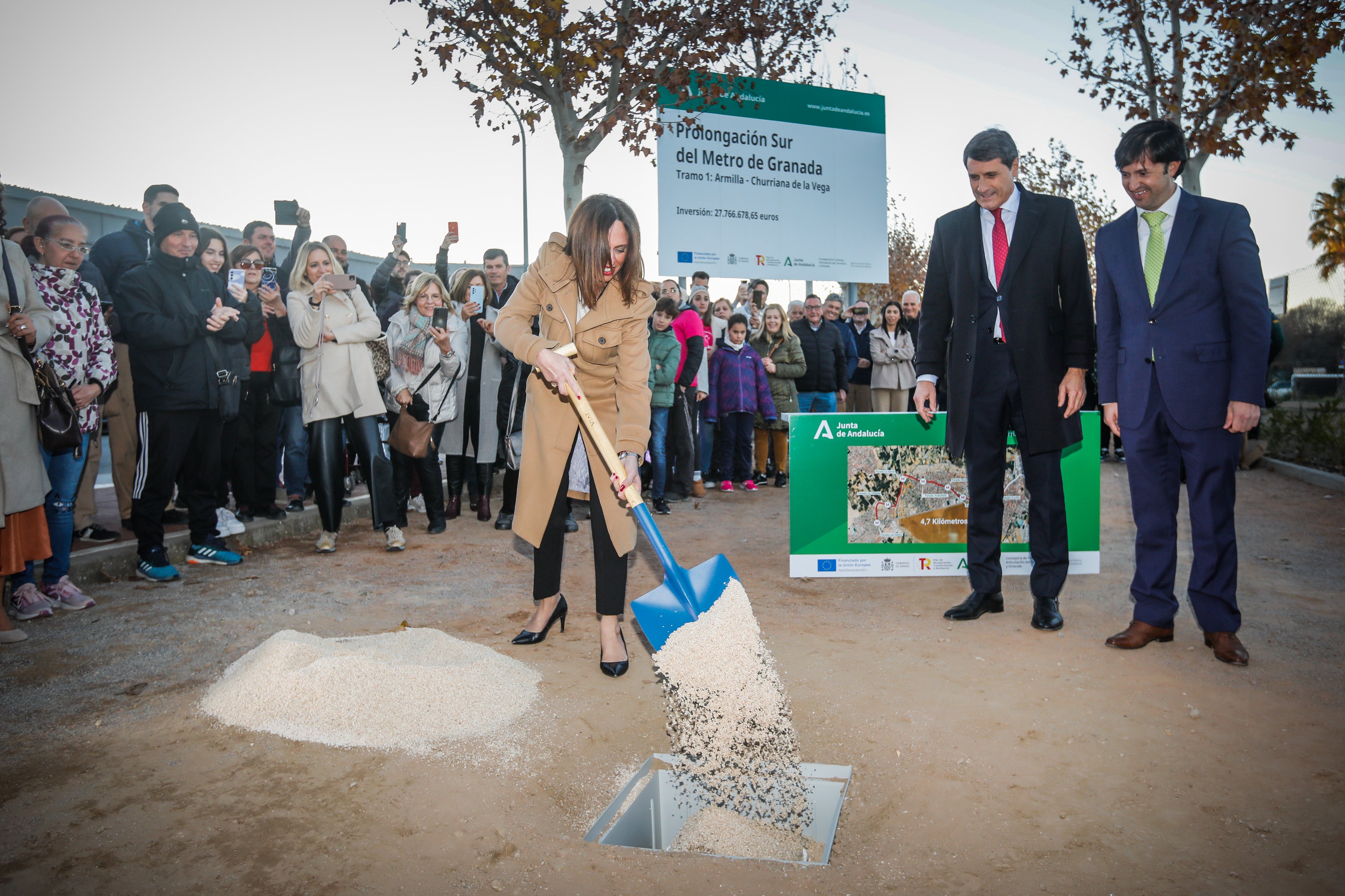 Las imágenes de la primera piedra de la ampliación del metro