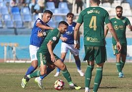 Acción del partido entre el Linares y el Melilla