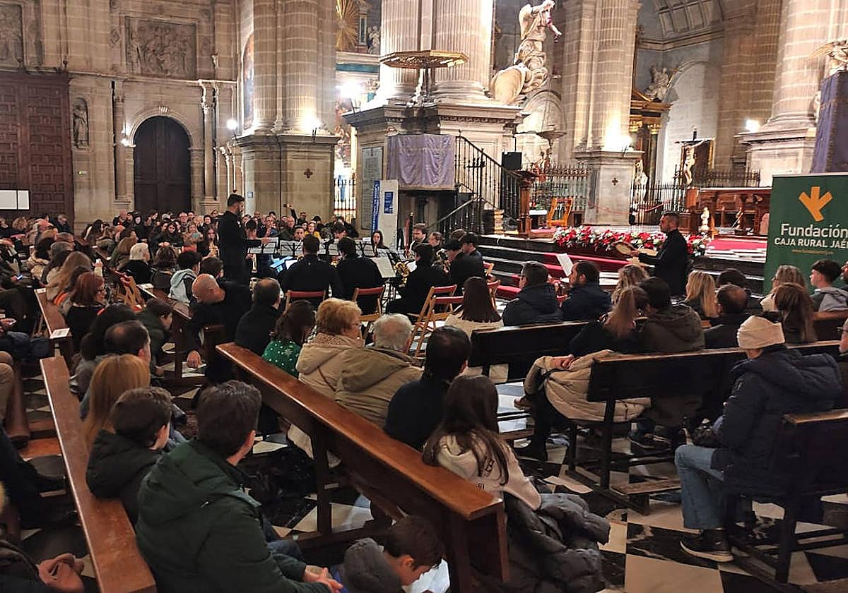 El alumnado del Conservatorio 'Ramón Garay' ha interpretado una selección de piezas.