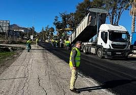 El edil Antonio Losa visita las obras.
