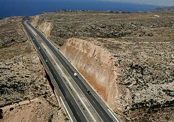 Autovía A-7, en la circunvalación de Almería.
