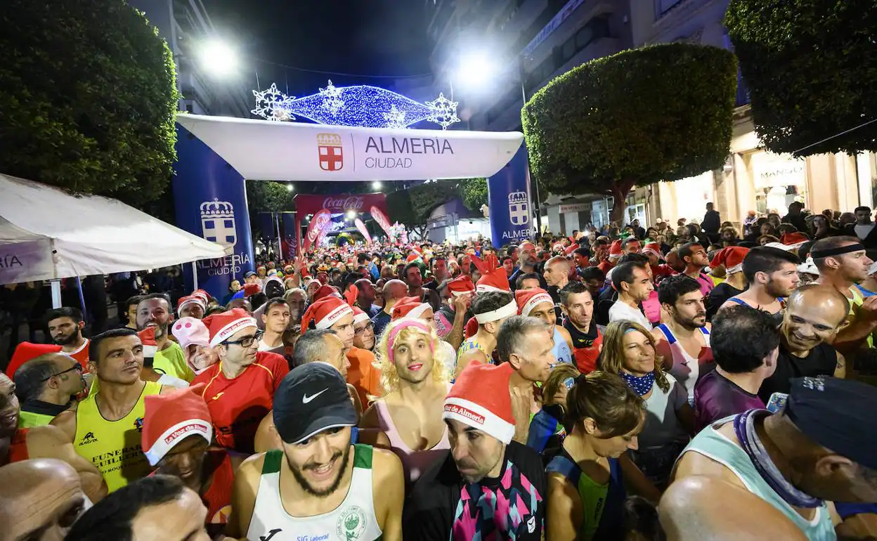 Celebración de una San Silvestre en Almería.