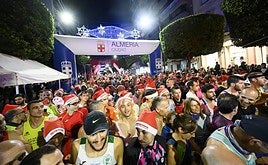 Celebración de una San Silvestre en Almería.