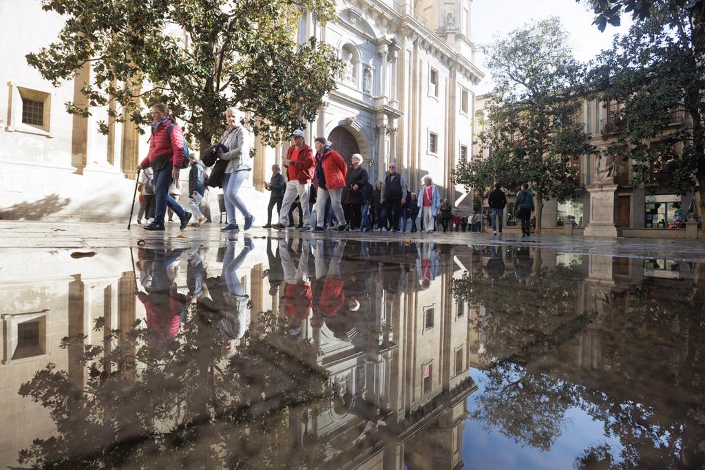 Granada se prepara para la Nochevieja
