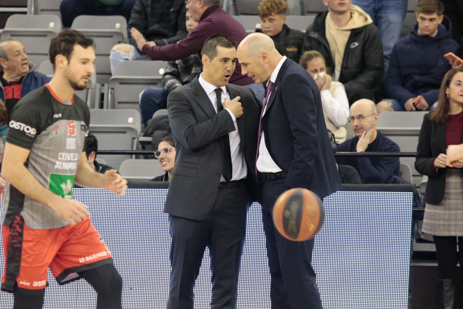 Las mejores imágenes del duelo disputado en el Palacio de los Deportes