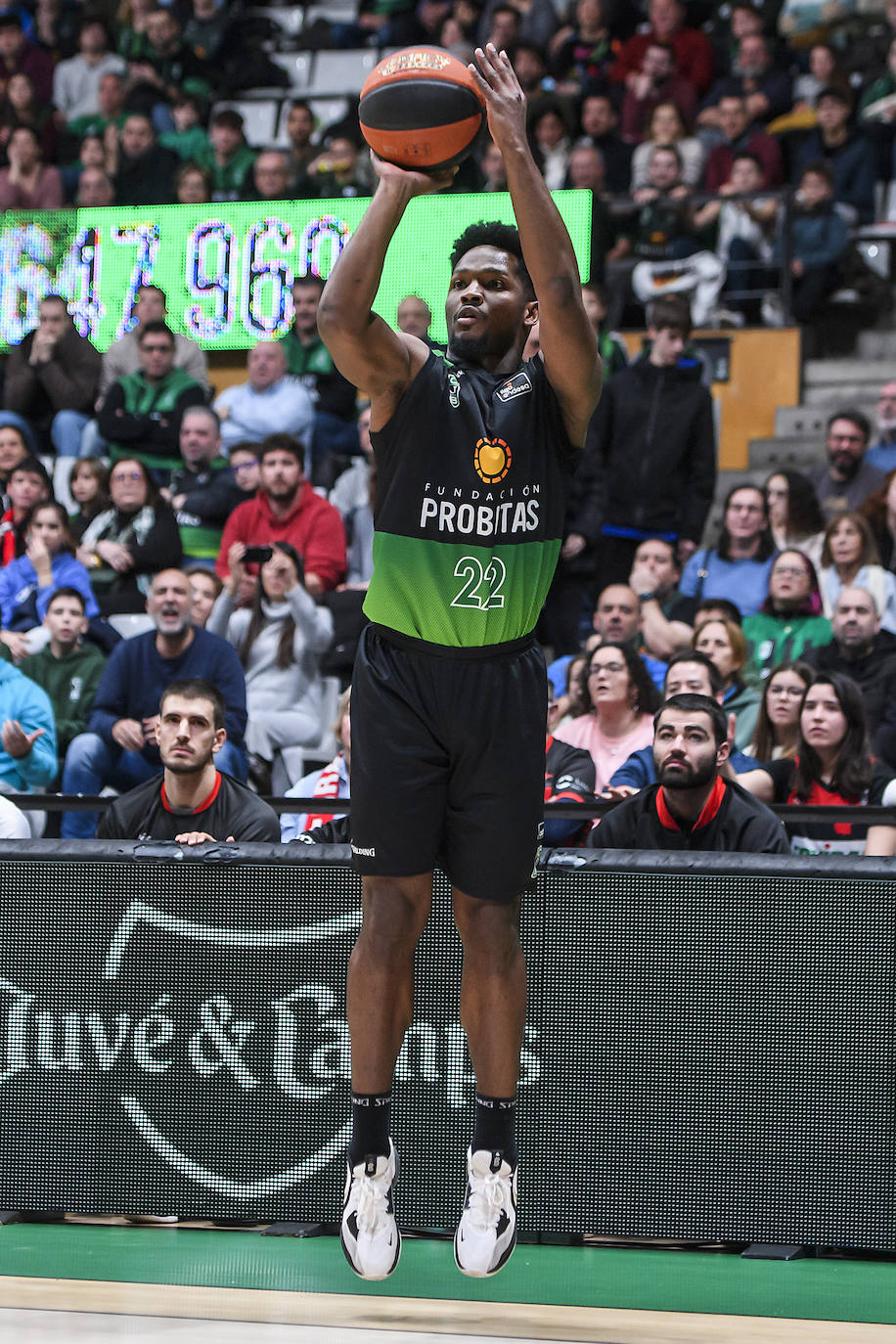 Partido de ACB Joventut-Covirán. 