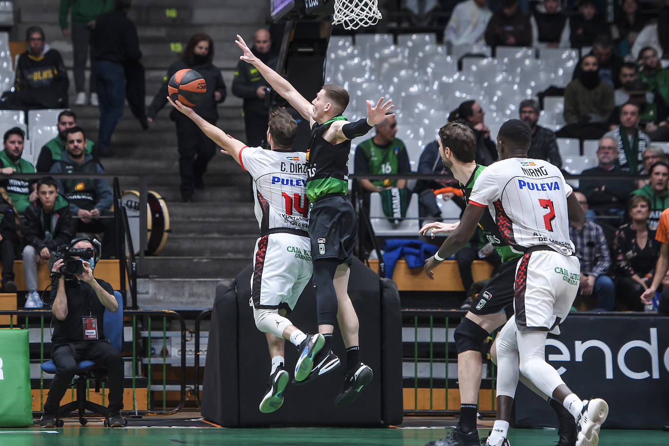 Partido de ACB Joventut-Covirán. 