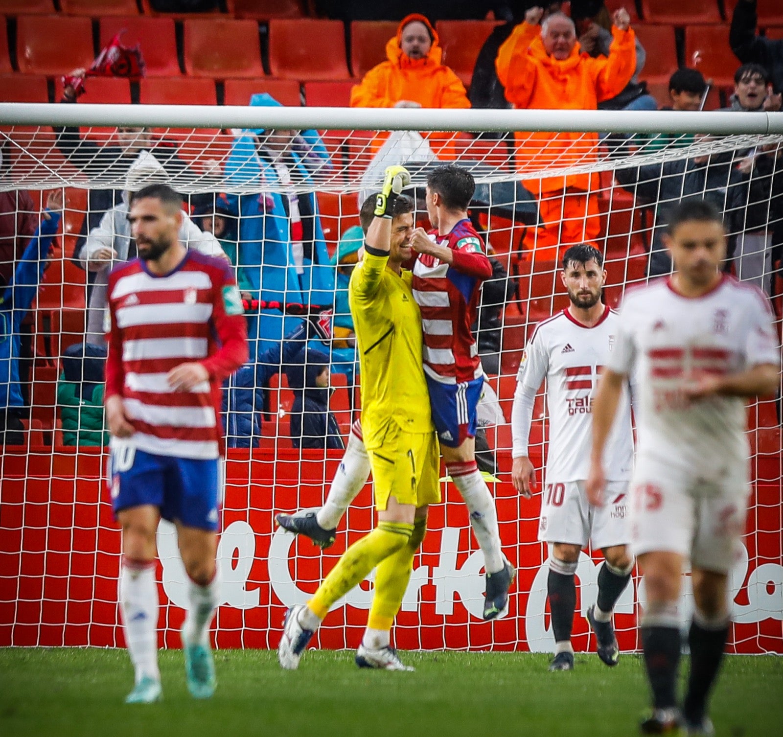 Las mejores imágenes del partido disputado en Los Cármenes