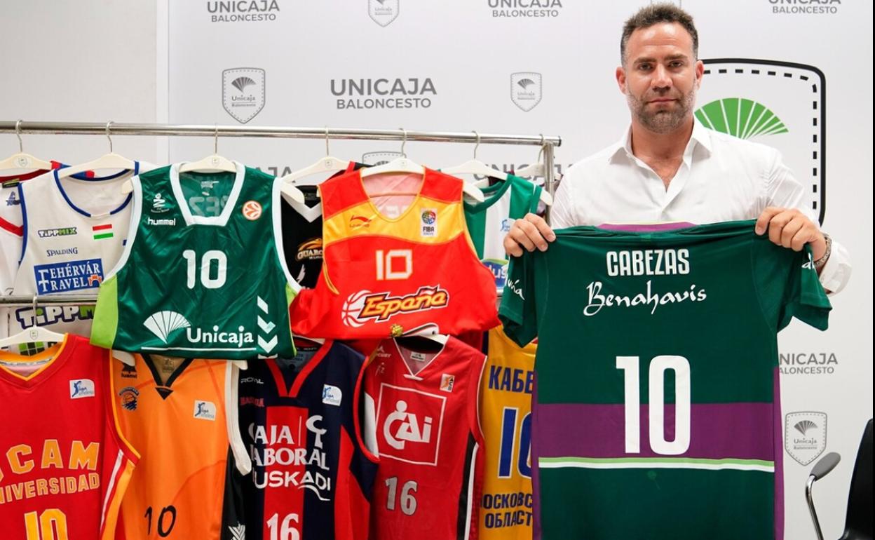 Carlos Cabezas, jugador de baloncesto. 