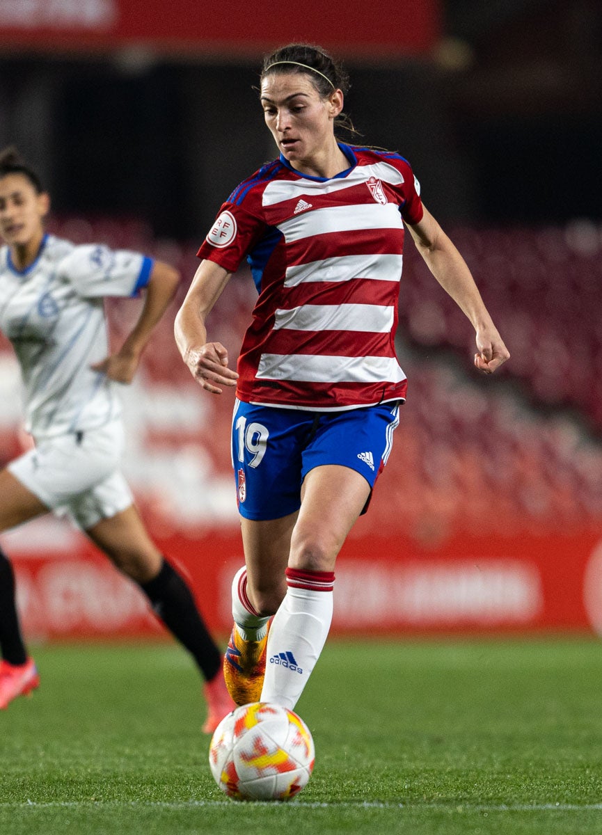 Las rojiblancas no pasan de ronda tras un duelo disputado ante un Primera.