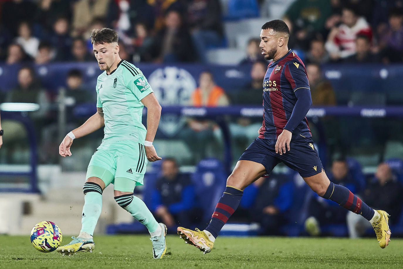 Las mejores imágenes del partido disputado este domingo en Valencia