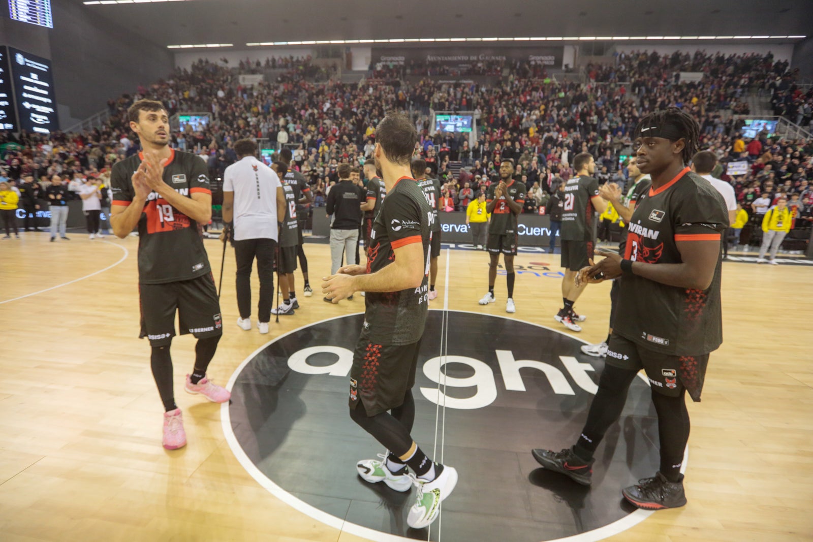 Las mejores imágenes del duelo disputado en el Palacio de los Deportes