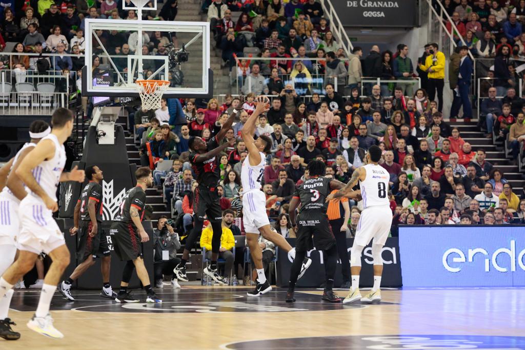 Las mejores imágenes del duelo disputado en el Palacio de los Deportes