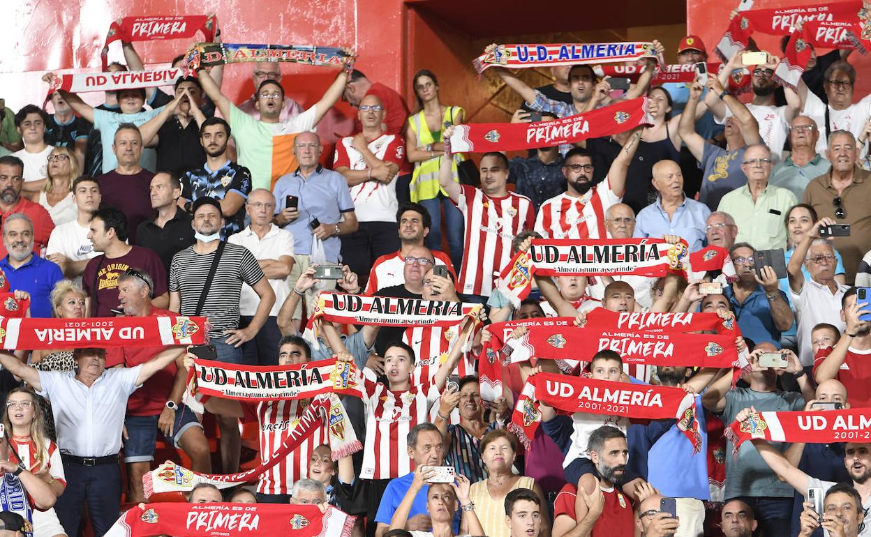 El Almería quiere llenar el Power Horse y abre una campaña de abonos. 