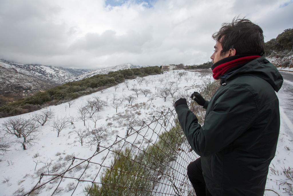 El temporal deja temperaturas bajas y nieve en Granada capital y en varios puntos de la provincia