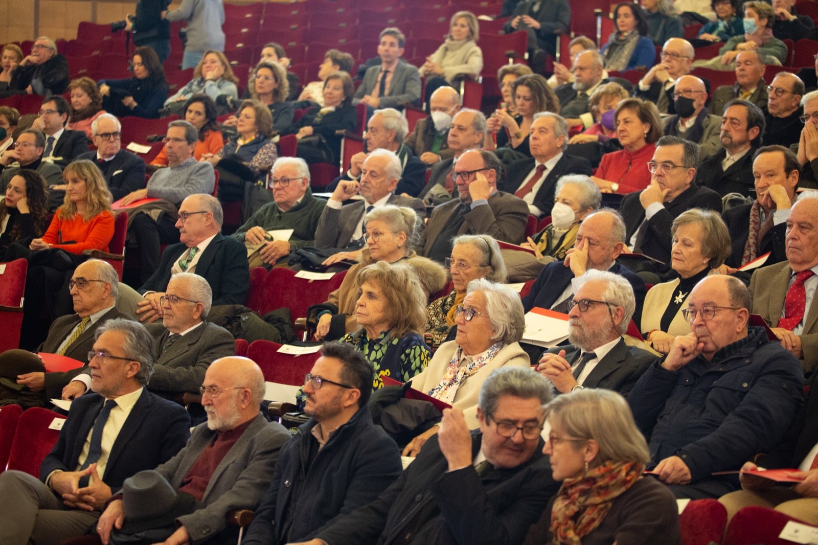 Homenaje a los profesores eméritos de la UGR. 