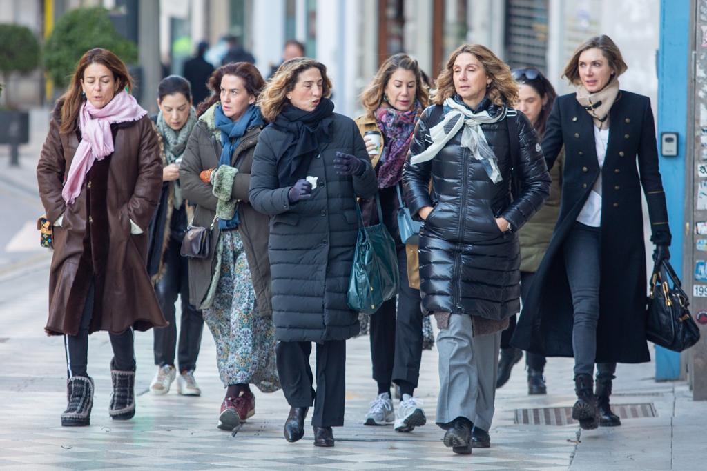 La capital y toda la provincia amanecen con temperaturas muy bajas que dejan helados a los granadinos