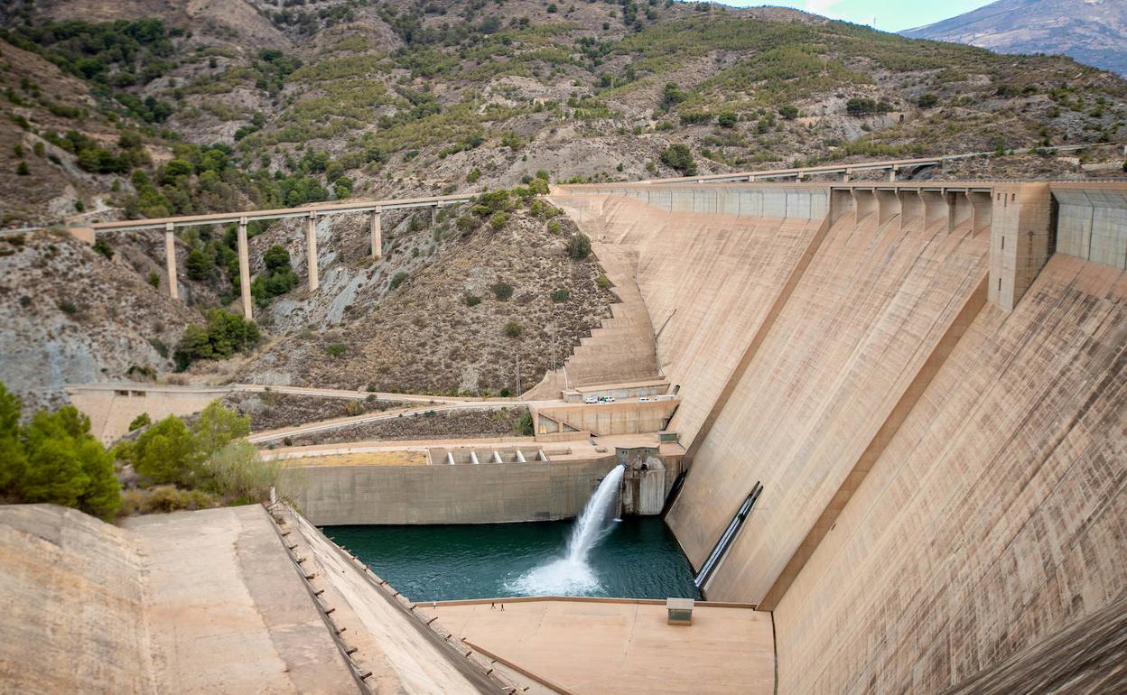 Los agricultores de la Costa no pagarán el primer tramo de Rules si no hay acuerdo para toda la obra
