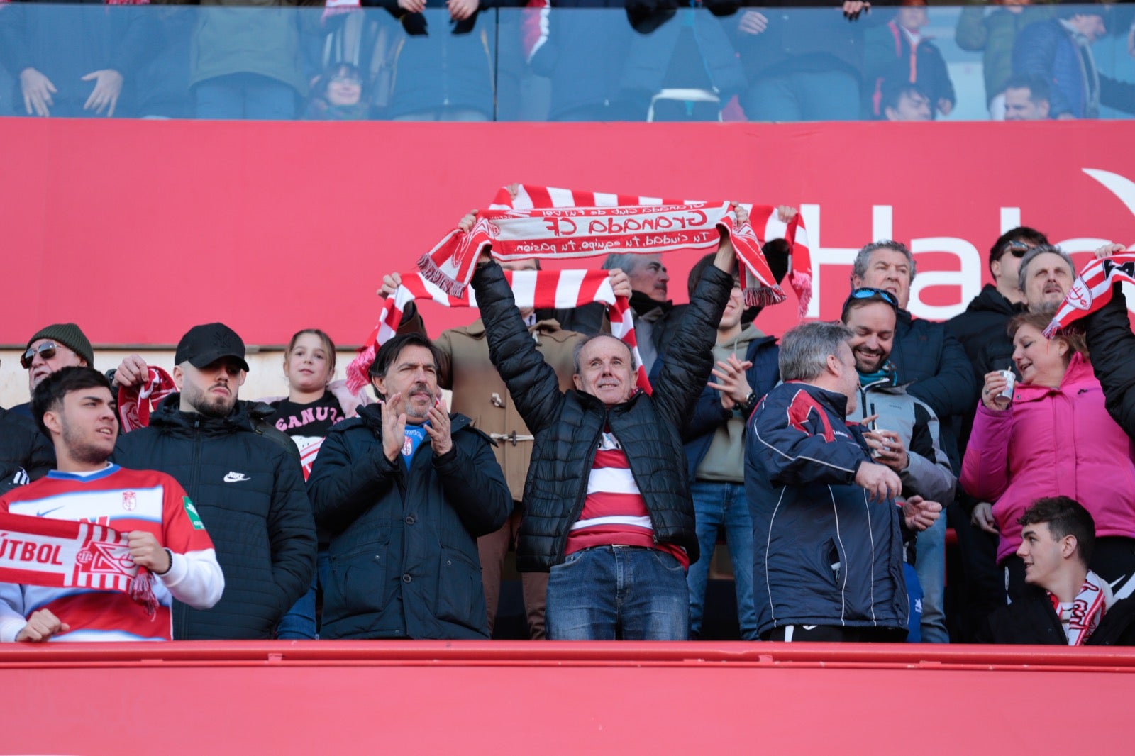 ¿Has estado en el partido? Aquí puedes verte en tu localidad