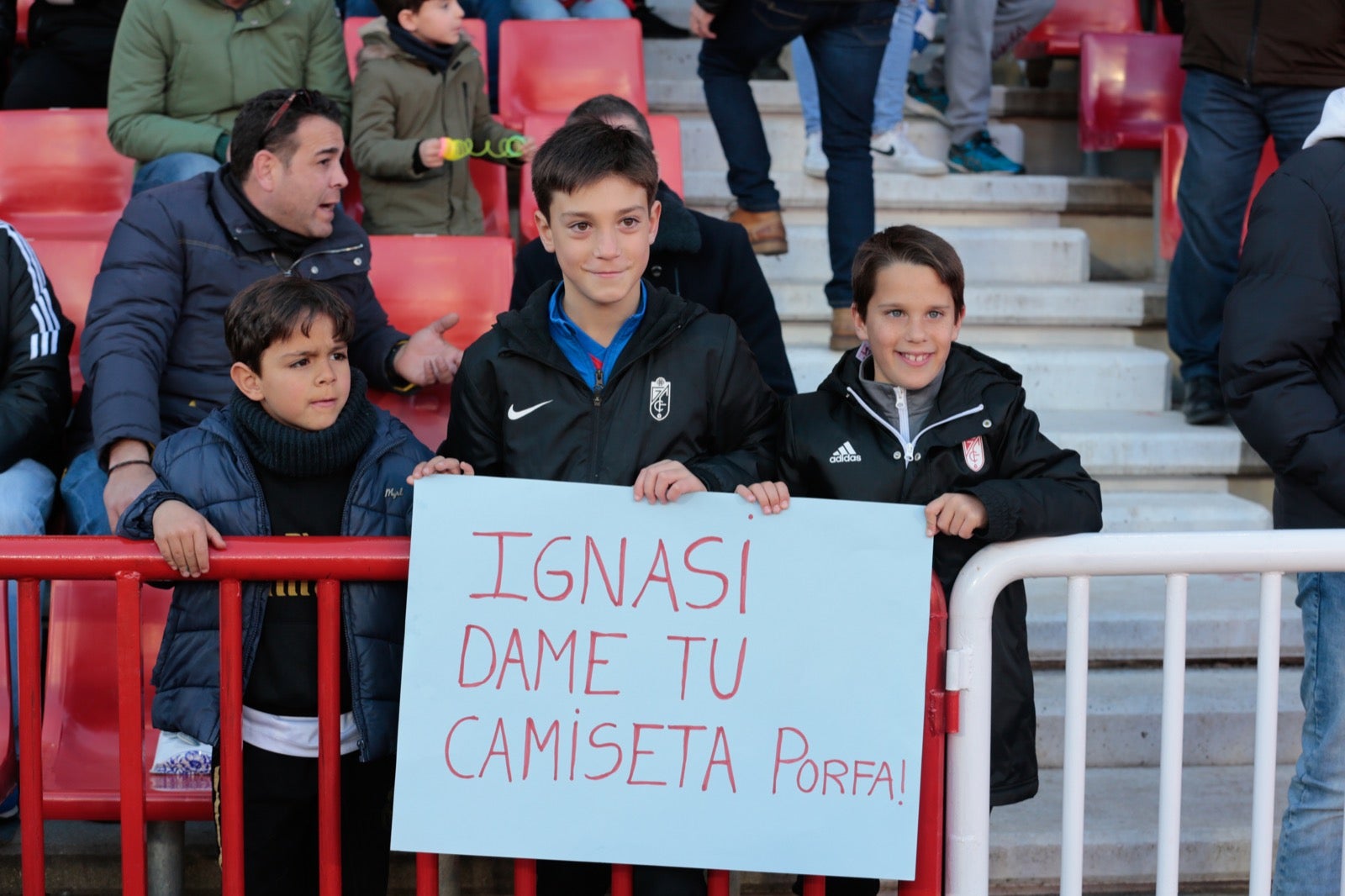¿Has estado en el partido? Aquí puedes verte en tu localidad