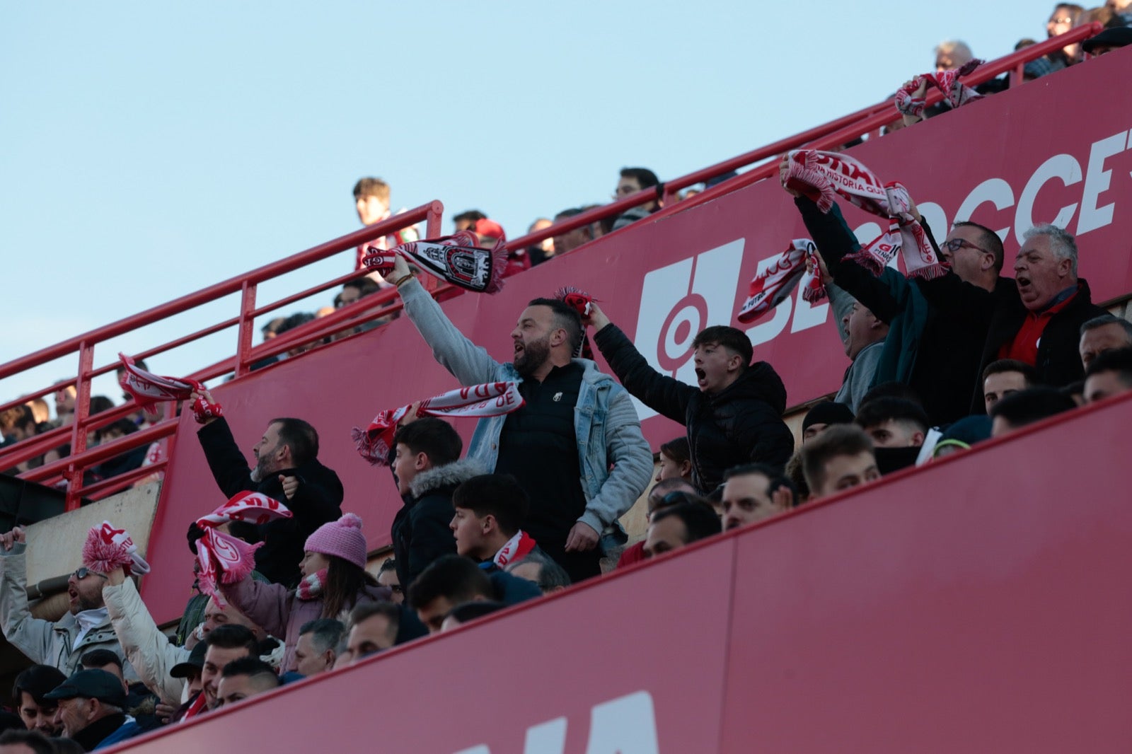 Las mejores imágenes del partido disputado en Los Cármenes