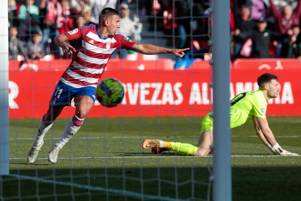 Las mejores imágenes del partido disputado en Los Cármenes
