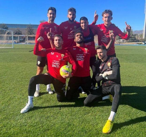 La cúpula del Granada, en Almería por Dyego Sousa