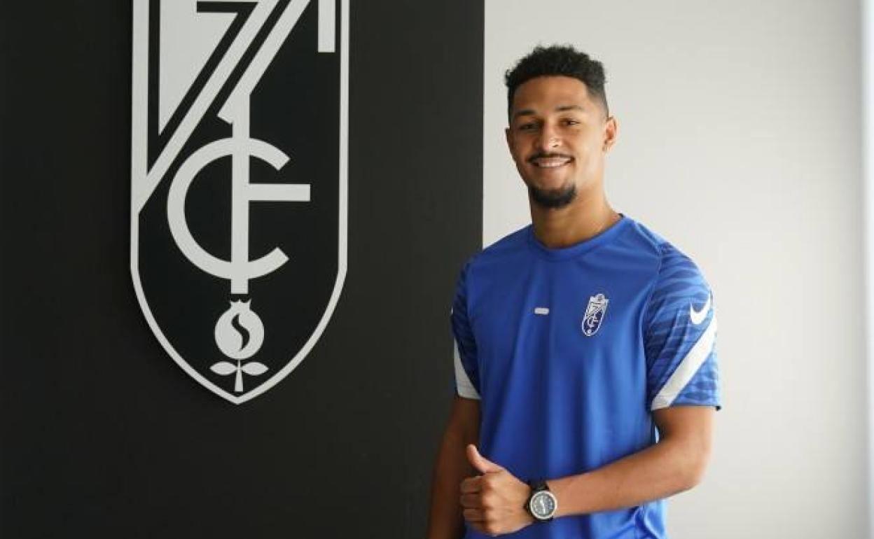 Virgil Thérésin, a su llegada al club en 2021. 