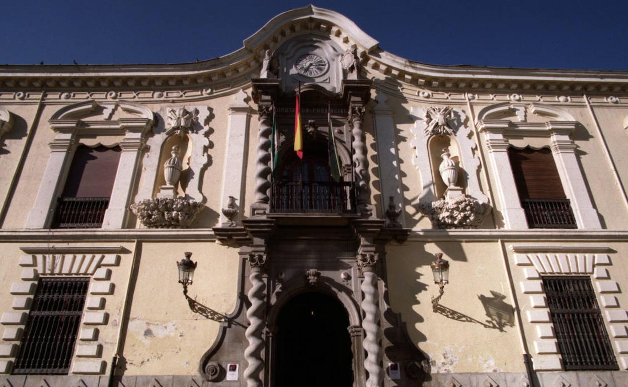 Fachada del Palacio de Bibataubín, sede del Consejo Consultivo de Andalucía. 