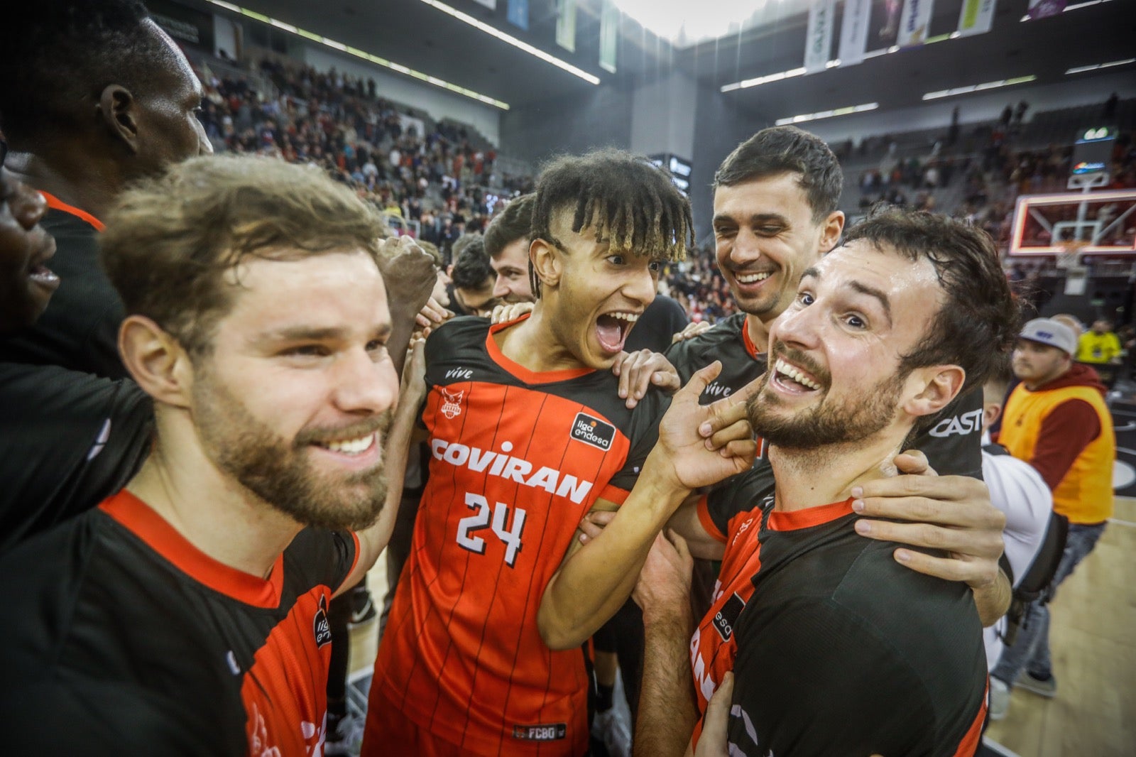 Las mejores imágenes del duelo disputado en el Palacio de los Deportes