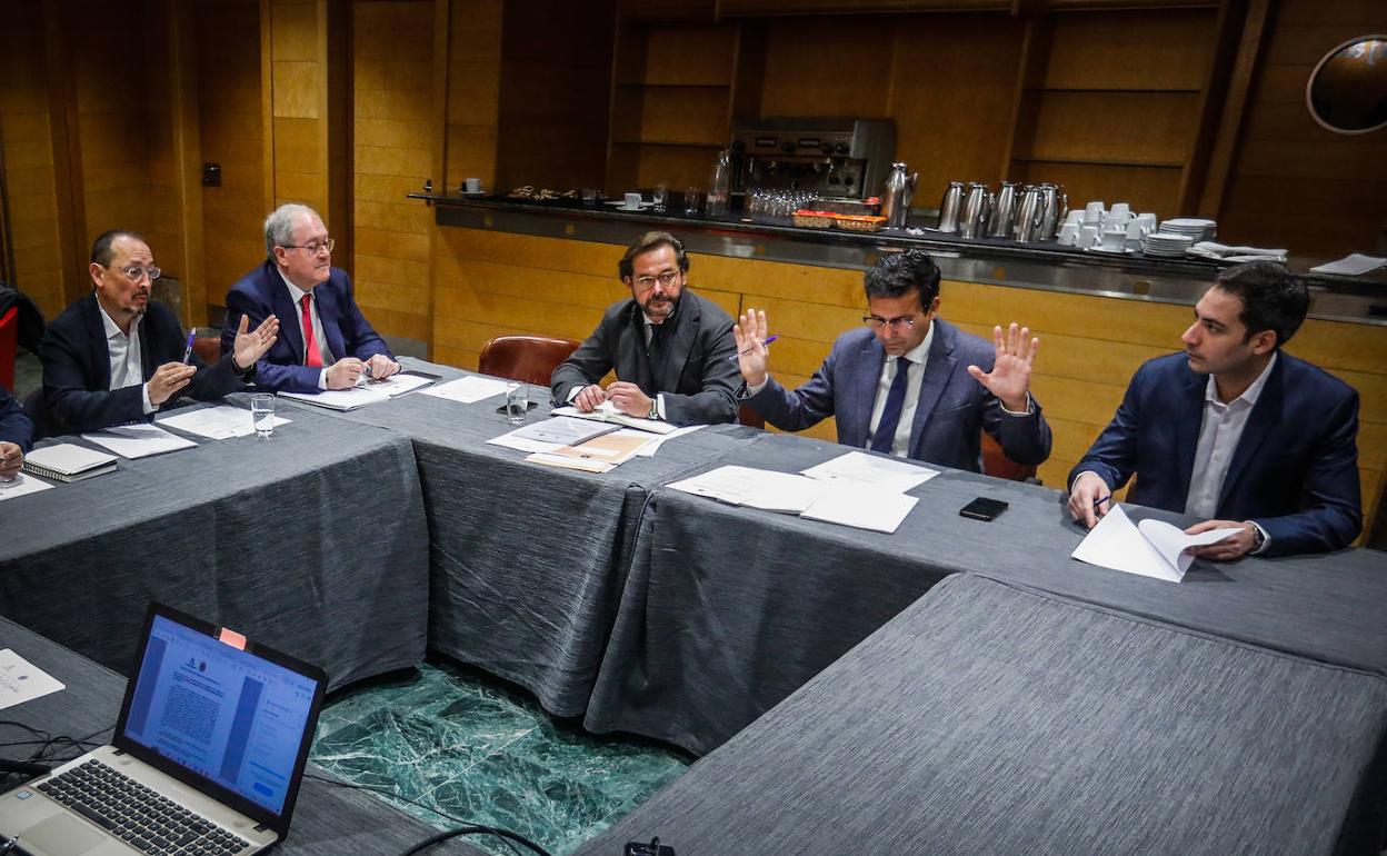 Reunión del consorcio del Palacio de Congresos celebrada este martes. 