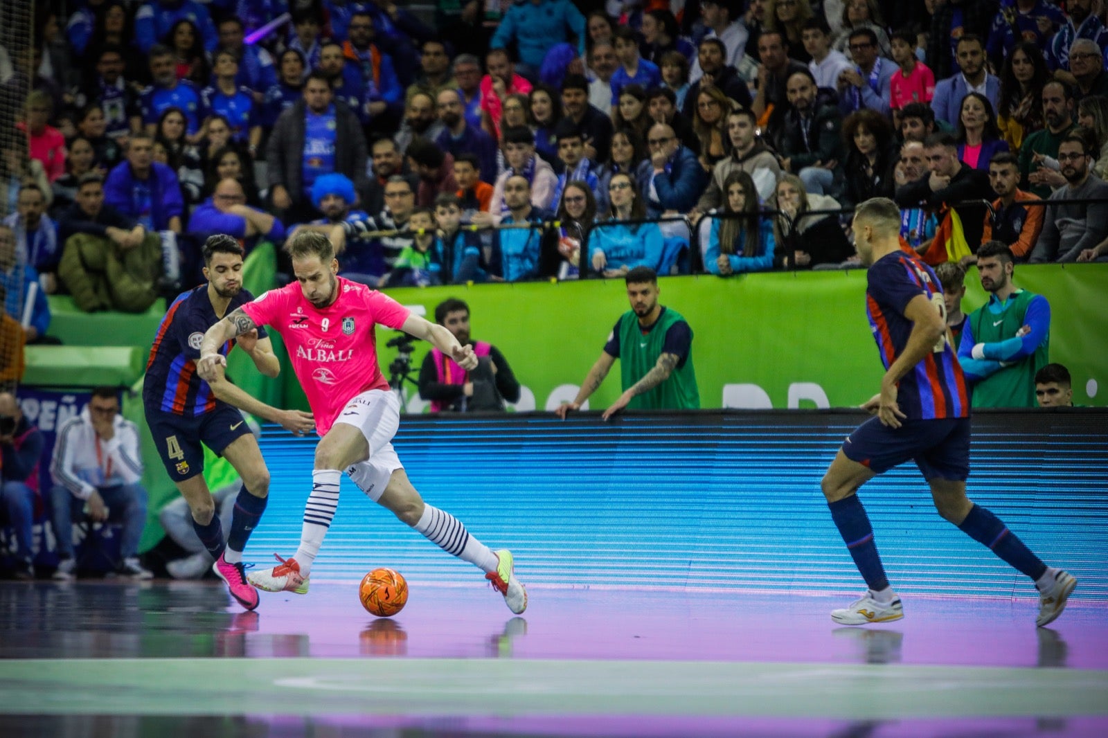 Momento del primer encuentro de la Copa de España, disputado entre el Barcelona y el Viña Albali de Valdepeñas.