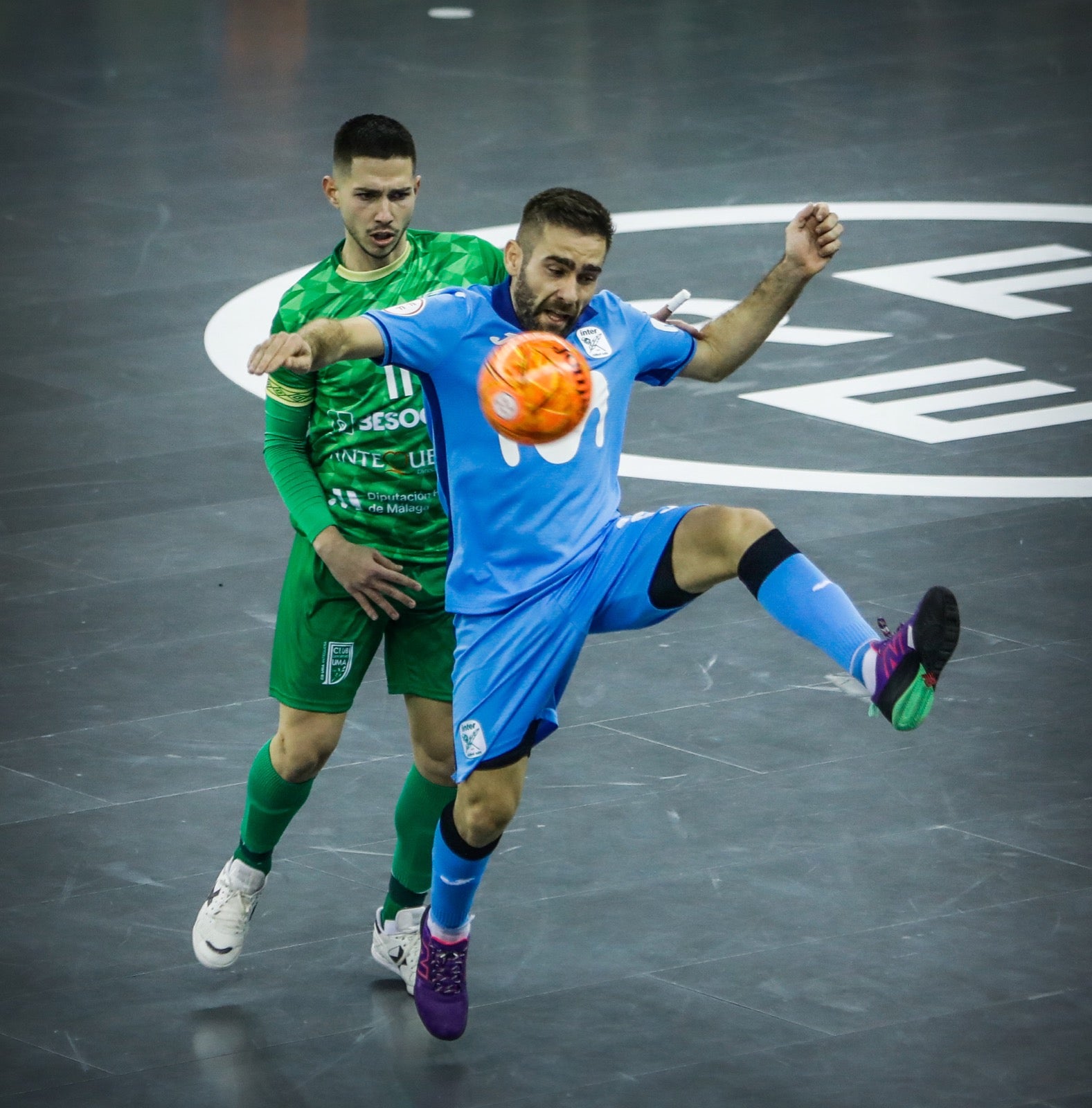 Momento del partido entre el Movistar y el Antequera.
