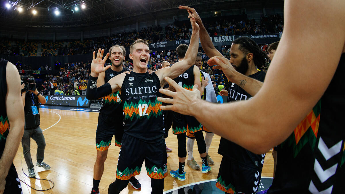 Ludde Hakanson (12), celebra un triunfo en Miribilla. 