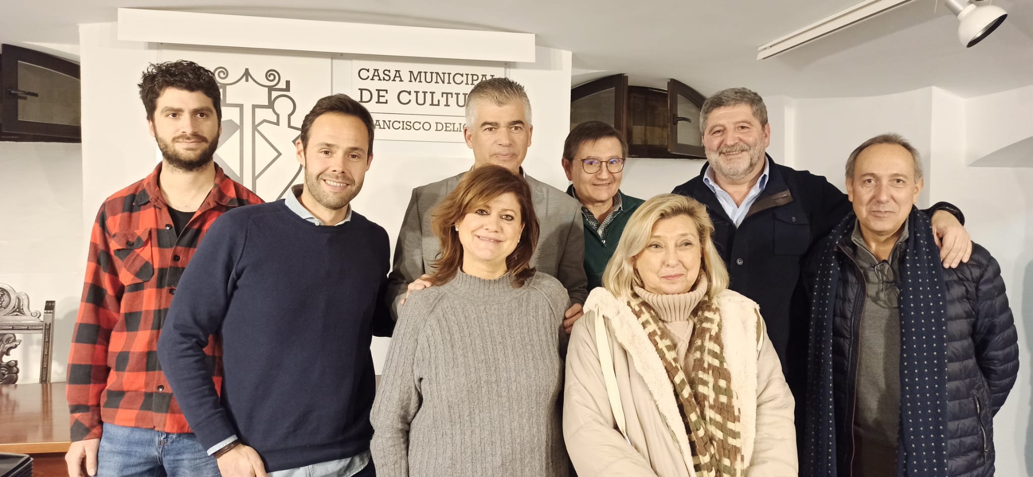 Miembros del equipo multidisciplinar que investiga en la Fortaleza de la Mota. 