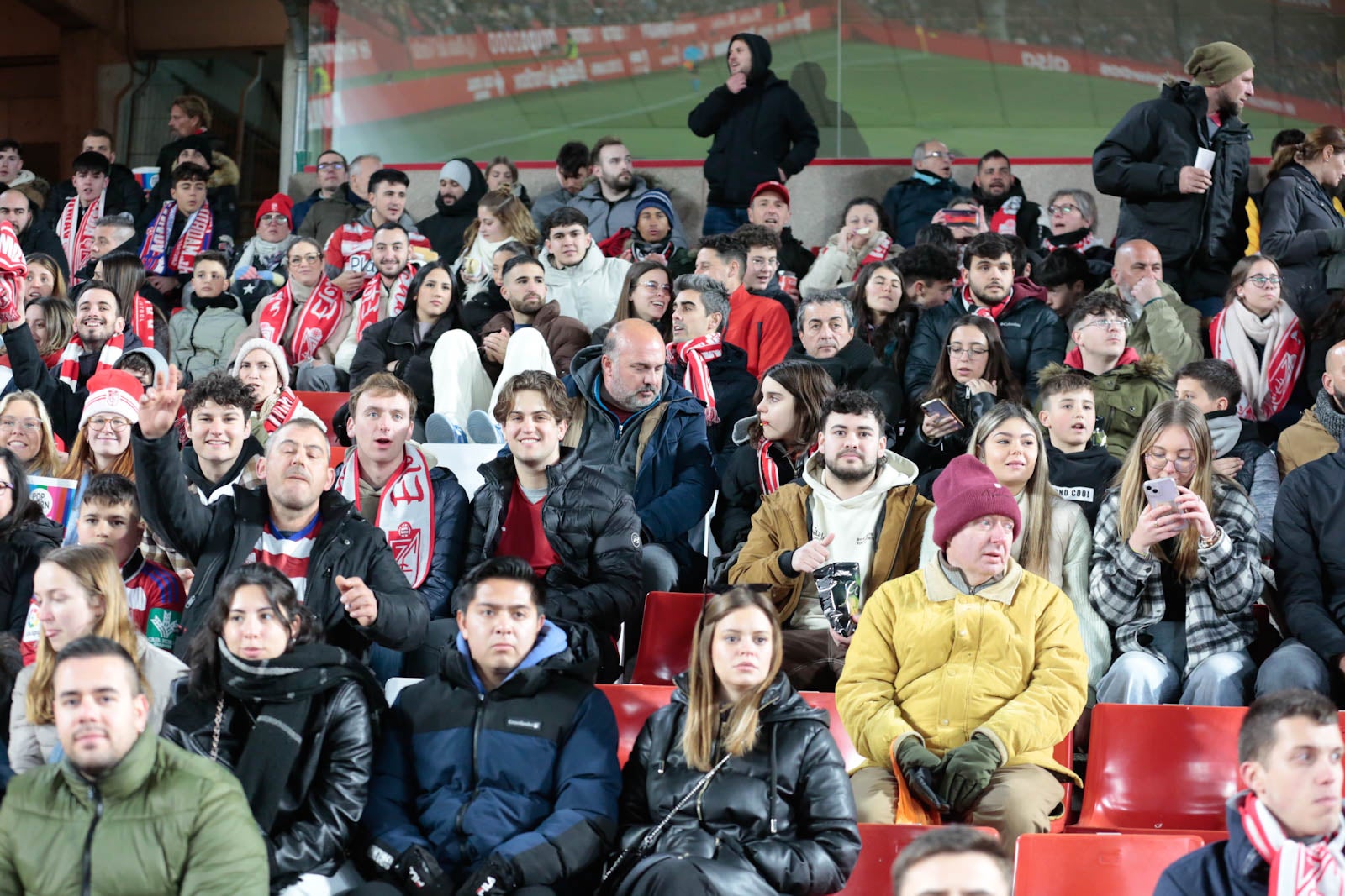 ¿Has estado en el partido? Aquí puedes verte en tu localidad