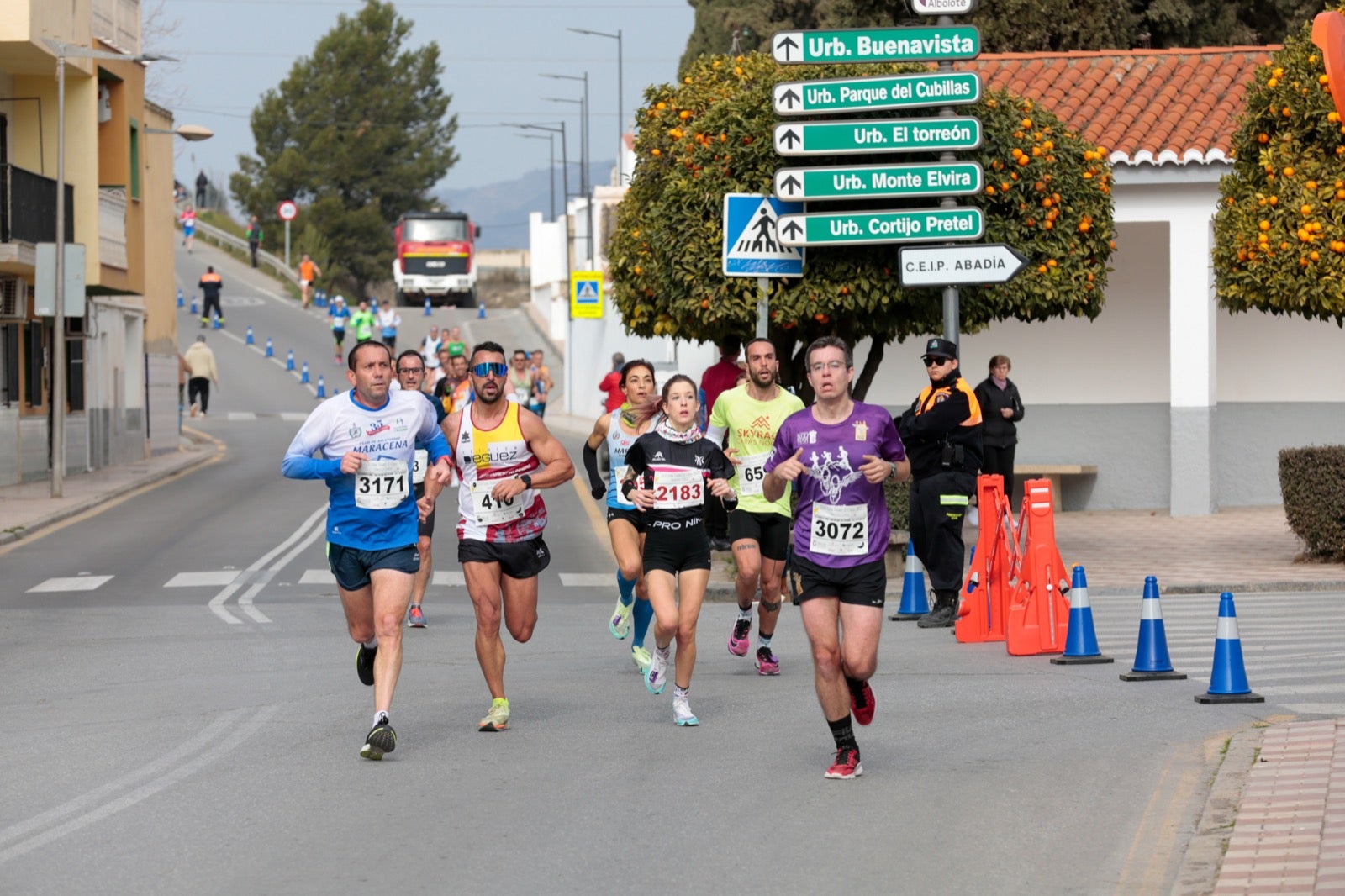 ientos de corredores participan en una de las grandes pruebas del Gran Premio de Fondo Diputación de Granada