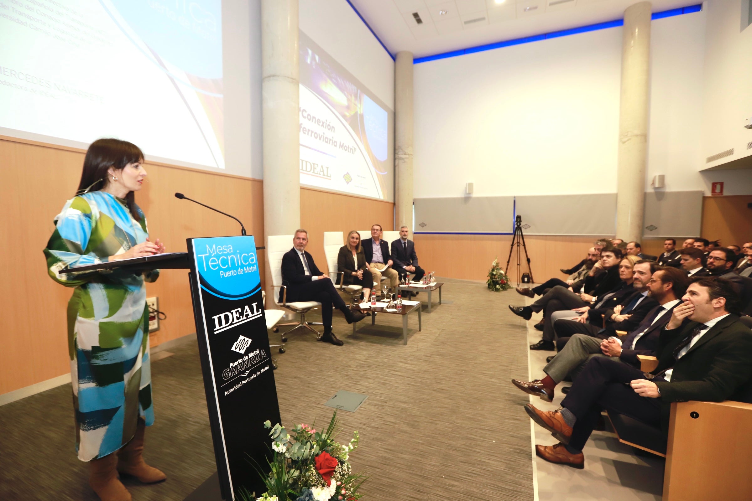 Los momentos más destacados del encuentro celebrado en el Puerto de Motril