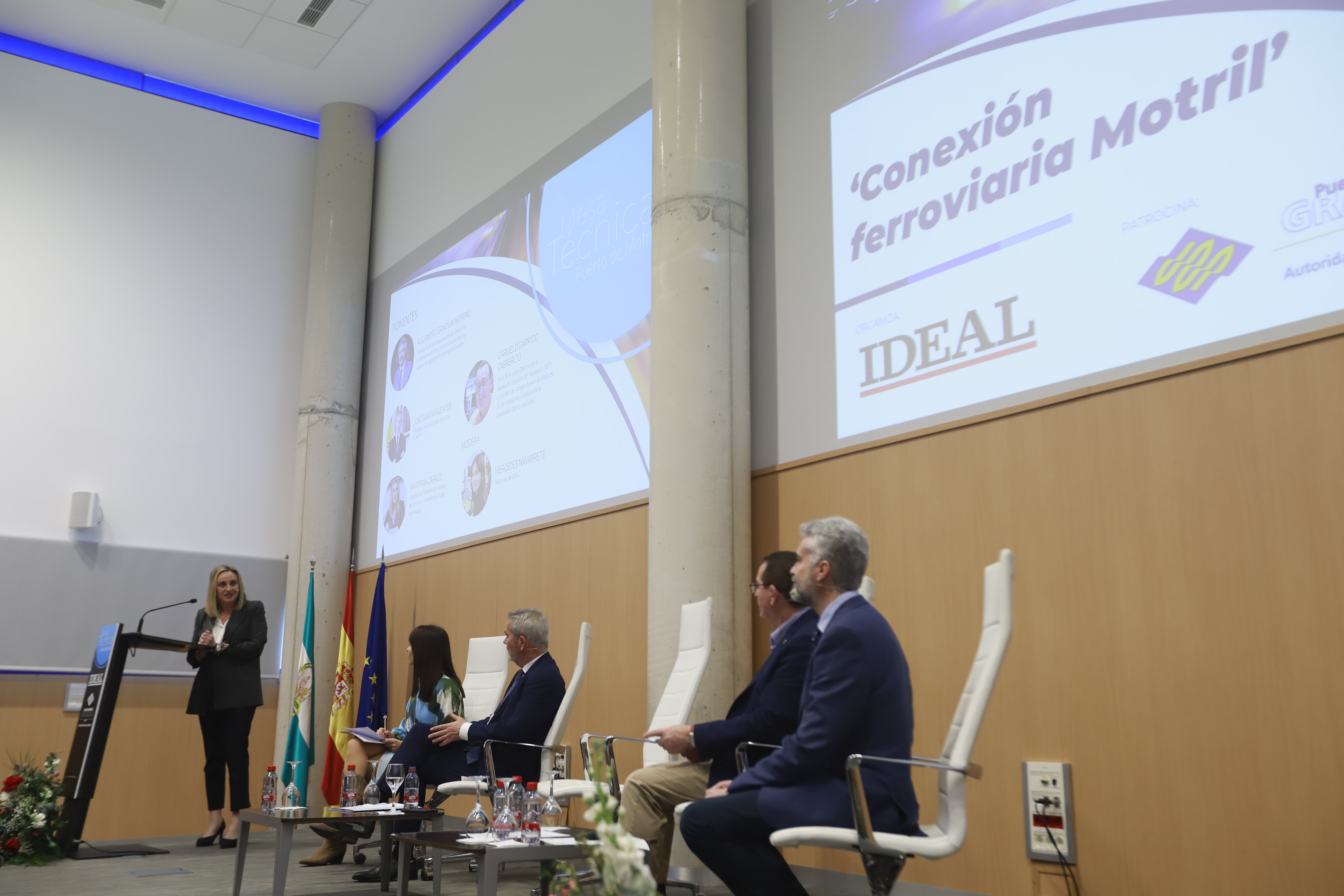 Los momentos más destacados del encuentro celebrado en el Puerto de Motril